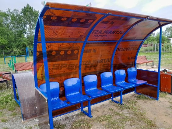 Кабинка для игроков и судей на 6 мест