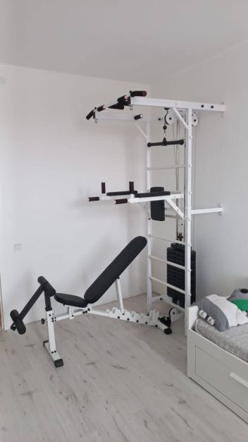 Шведская стенка с блочным тренажером