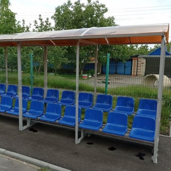 Трибуна на 12 человек с козырьком