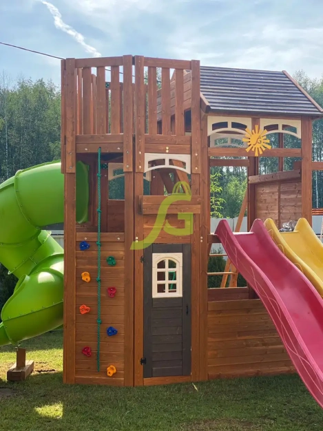 Детская площадка IgraGrad Клубный домик 4 Luxe с двумя горками
